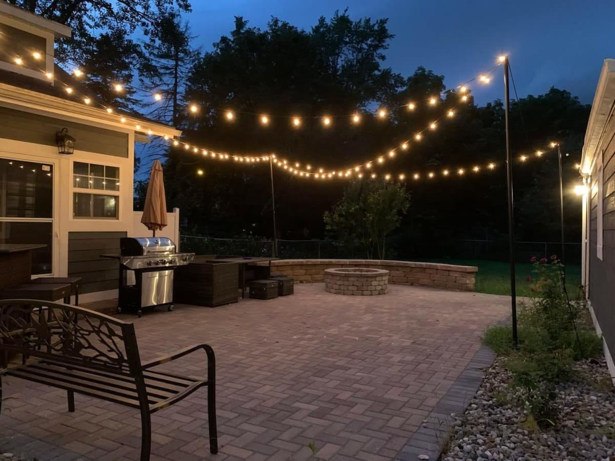 The Lucky Charm Home Of The Fighting Irish! Bbq Outdoor Games Coffee 南本德 外观 照片